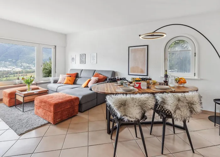 Felice Mit Pool By Interhome Dom wakacyjny