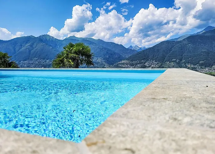 Felice Mit Pool By Interhome