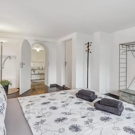 Felice Mit Pool By Interhome *