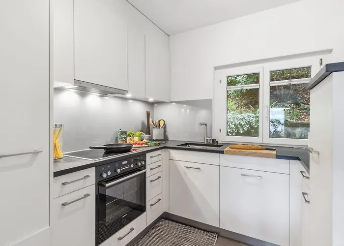 Vakantiehuis Felice Mit Pool By Interhome Gambarogno